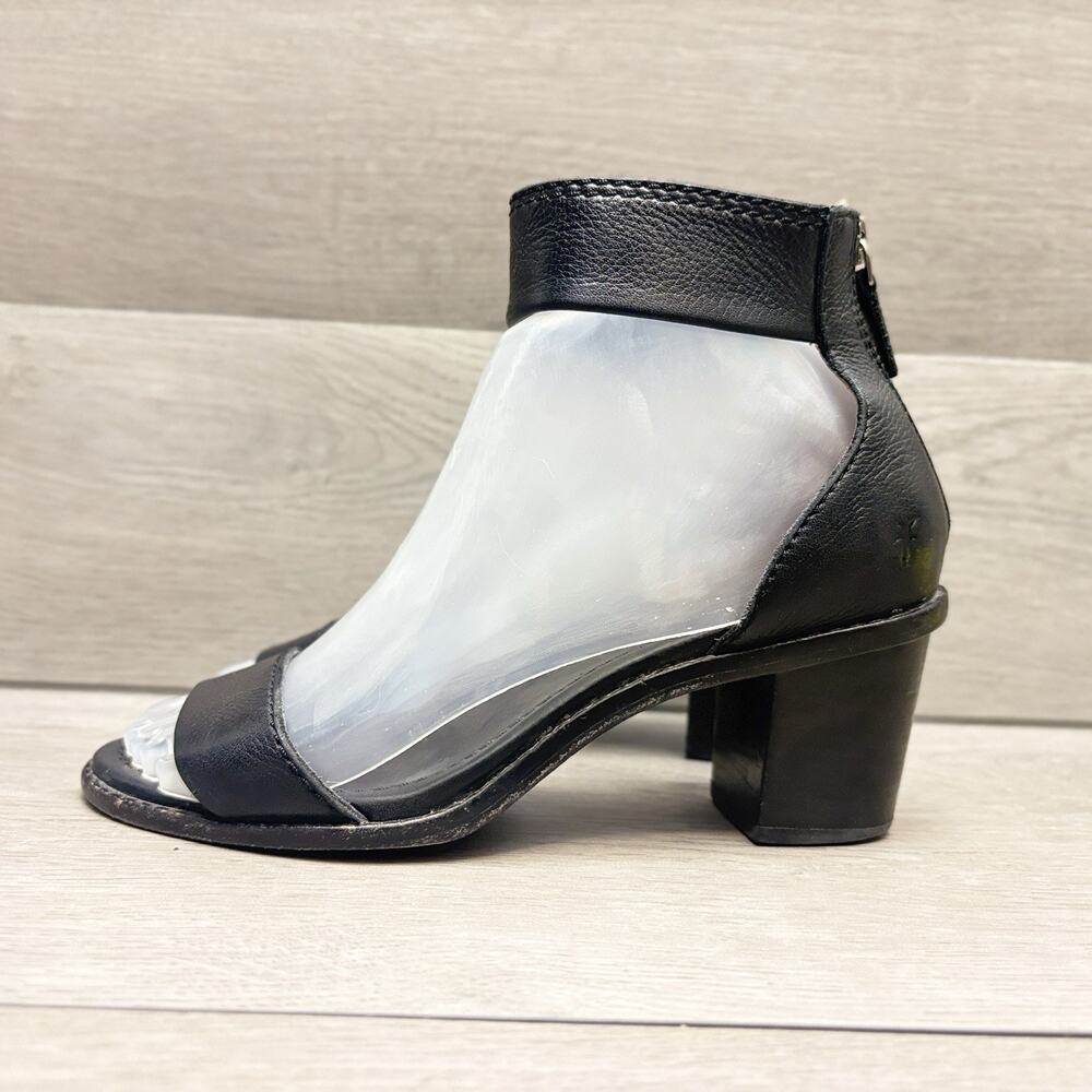 Frye Brielle Black Leather Ankle Strap Block Heel Sandals Size 6 - Picture 2 of 14